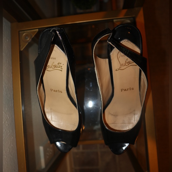 Christian Loboutin peep toe sling back in Patent leather black - Picture 5 of 6